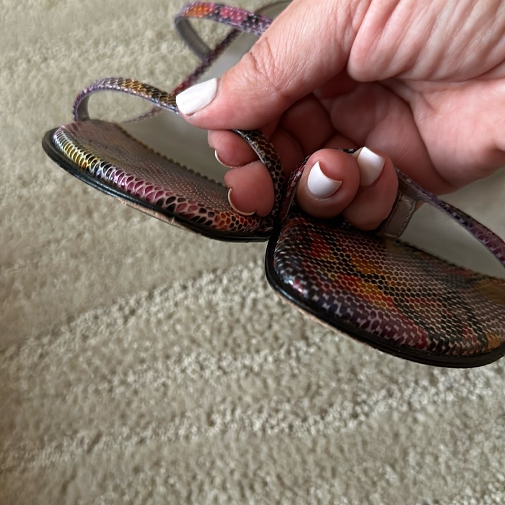 Bebe Leather Snake Print T Strap Slip On High Heel Sandal Y2K Purple Pink Sz 8.5 - Picture 9 of 16